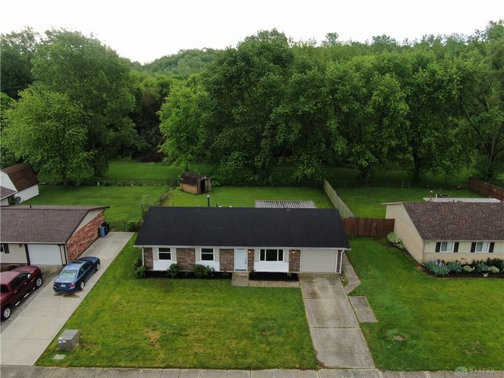 Property Photo: 8049 Philadelphia Drive OH 45324
