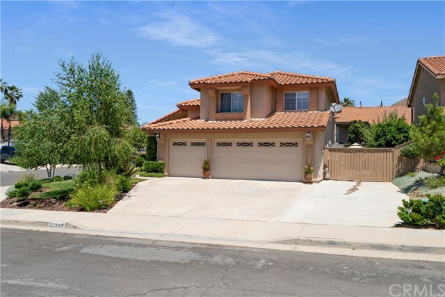 Property Photo: 22906 Springtree Way CA 92557