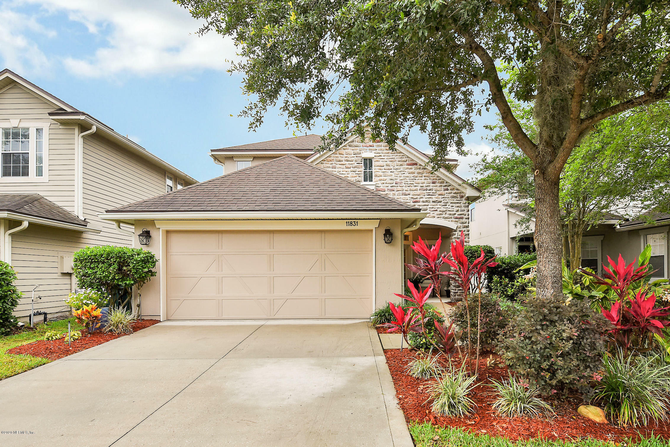 Property Photo:  11831 Templeton Road  FL 32258 