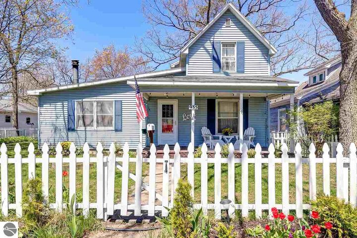 935 Boyd Avenue  Traverse City MI 49686 photo