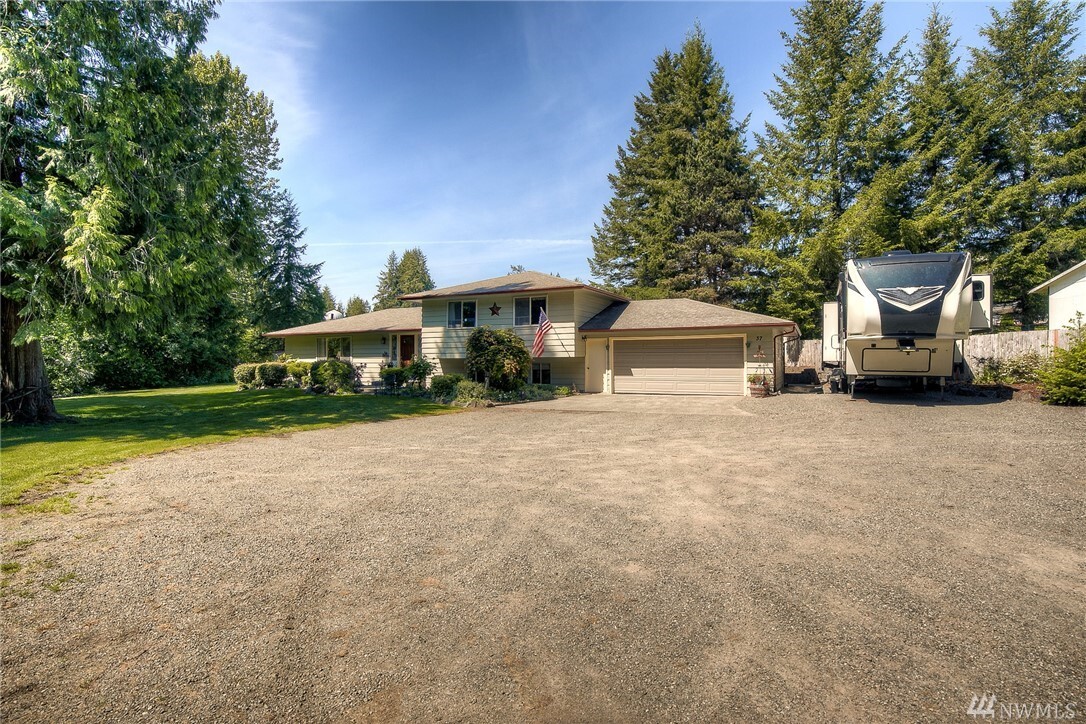 Property Photo:  37  Meadowood Drive  WA 98541 