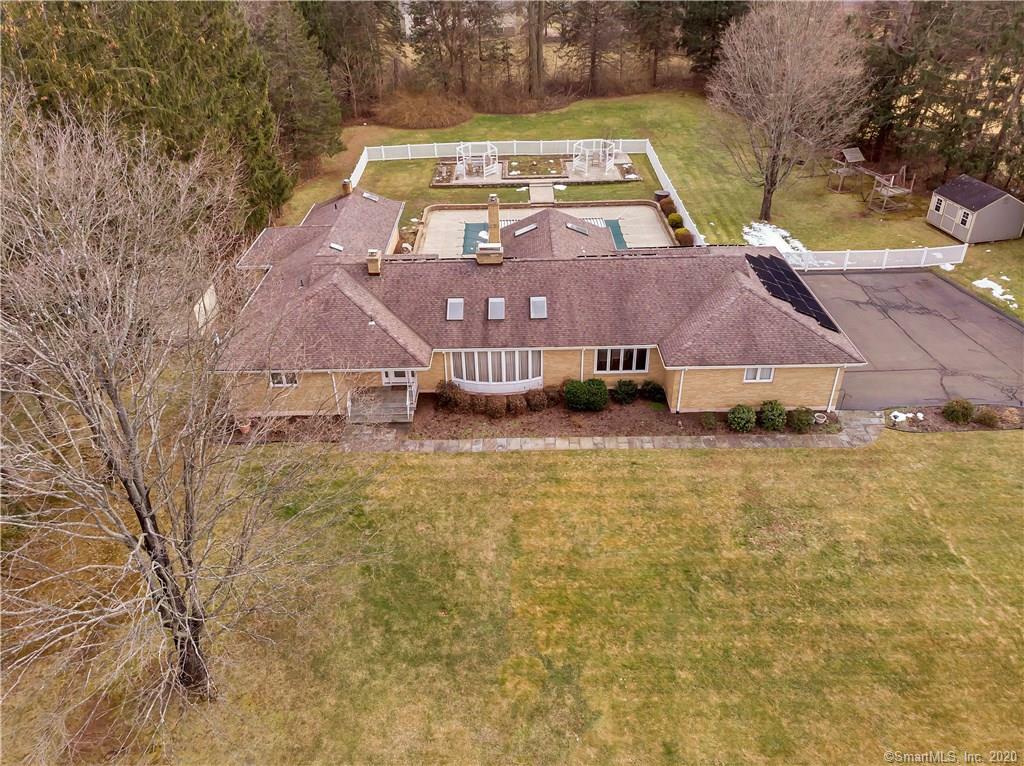 Property Photo:  61 Highland Park Road  CT 06473 