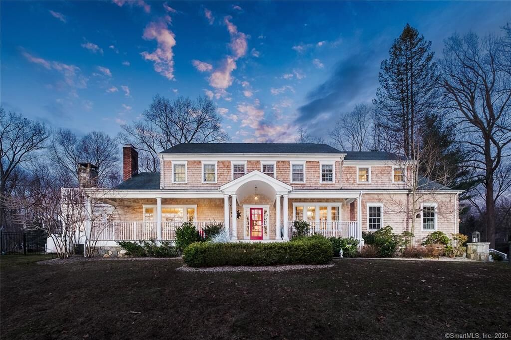 Property Photo:  264 Bayberry Lane  CT 06880 