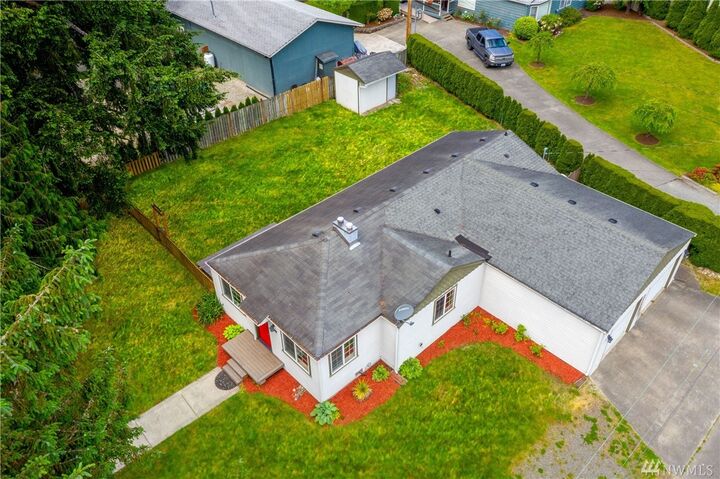 Property Photo:  12928 SE 151st Street  WA 98058 