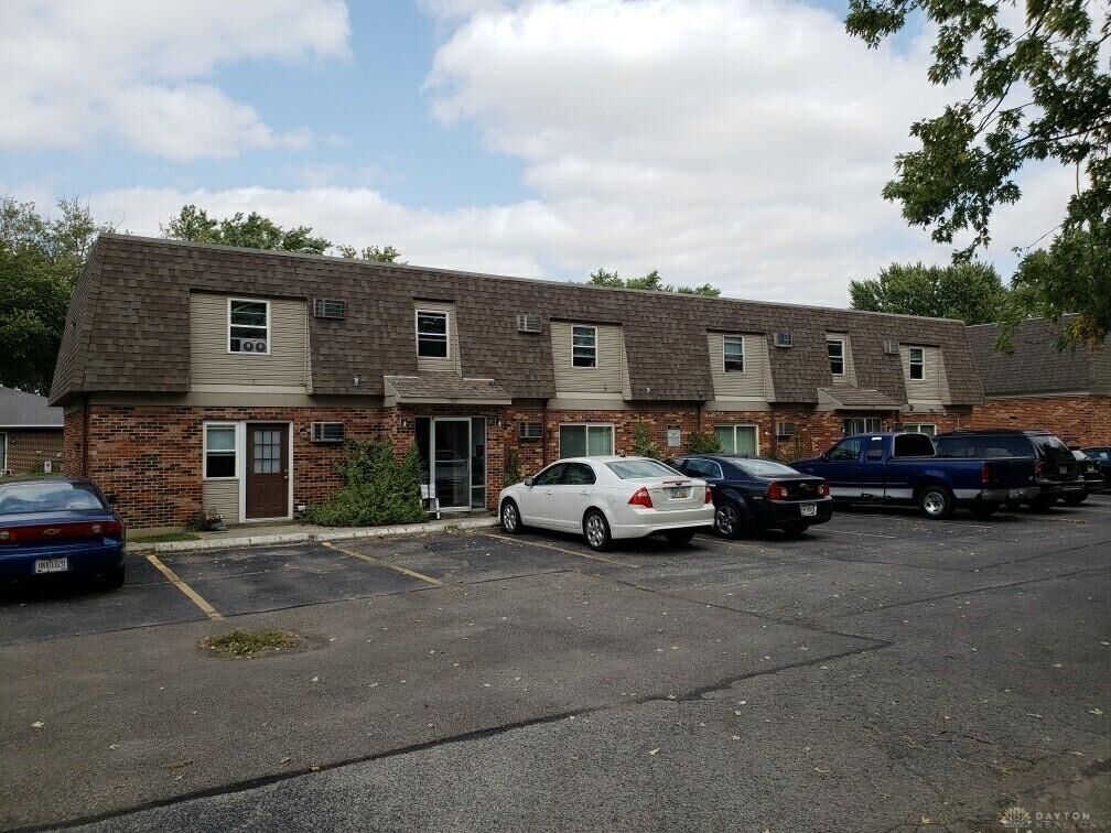 Property Photo: 1321 Imperial Court OH 45373