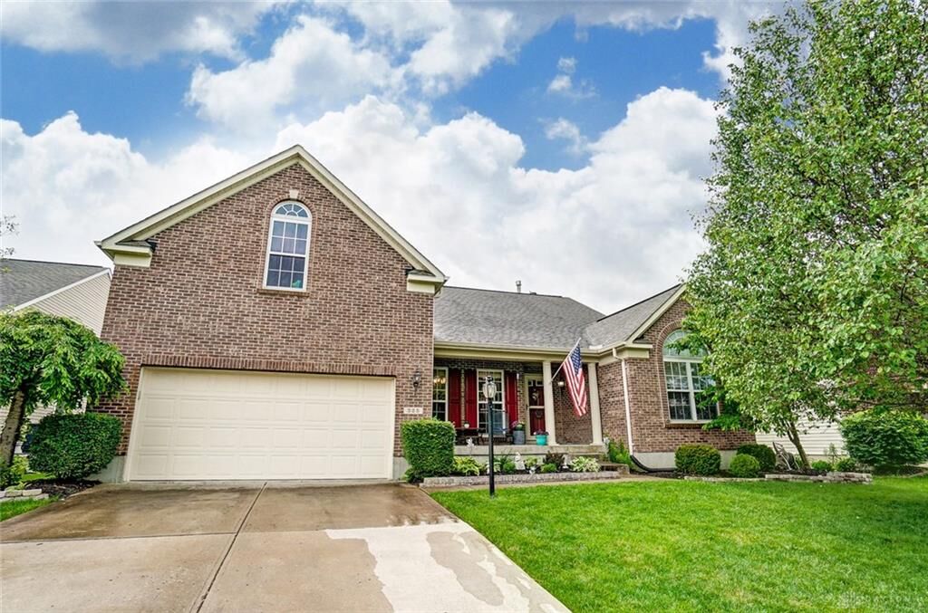 Property Photo: 325 Leather Leaf Lane OH 45036