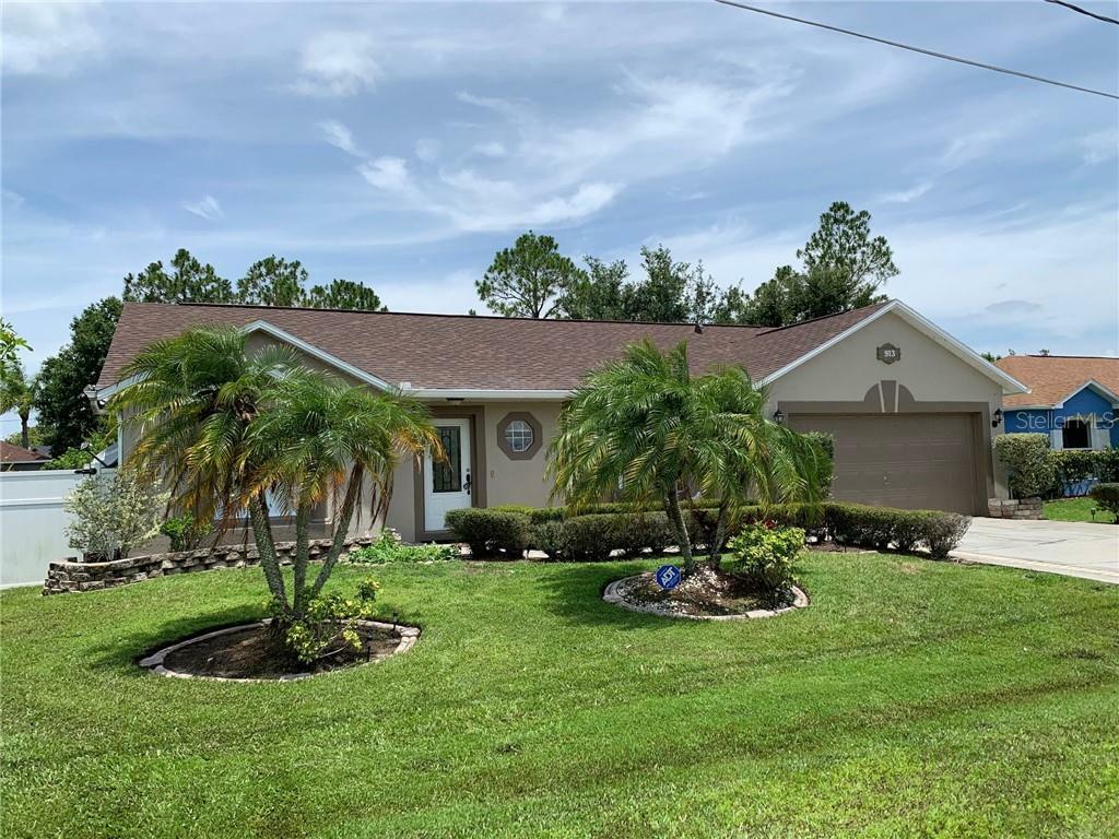 Property Photo:  913 Nancy Court  FL 34759 