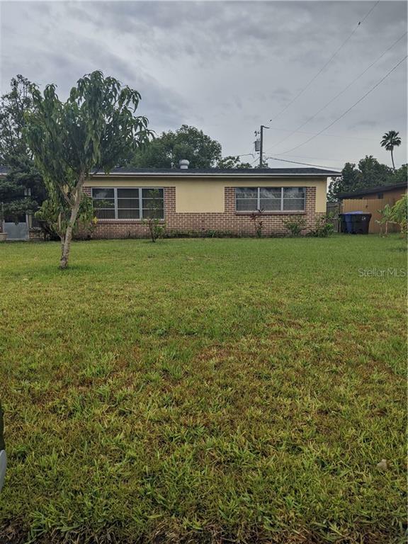 Property Photo:  2224 Catherine Street  FL 34741 