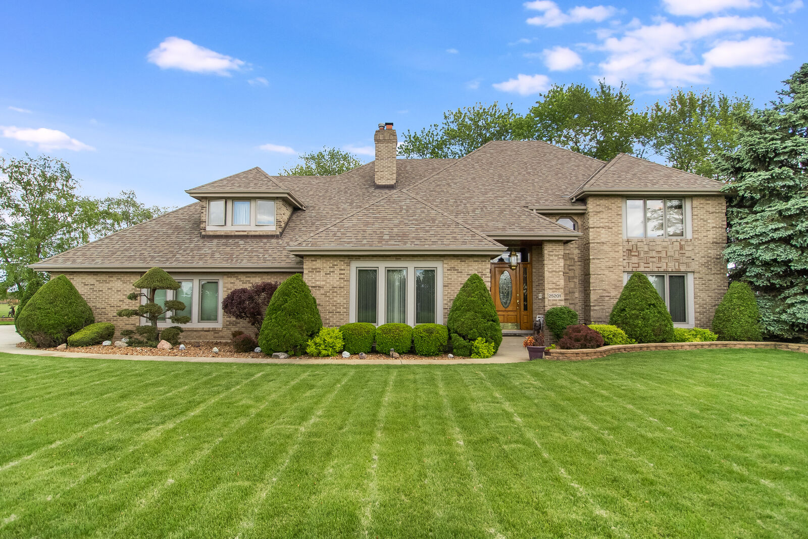 Property Photo: 25201 South Chennault Avenue IL 60449