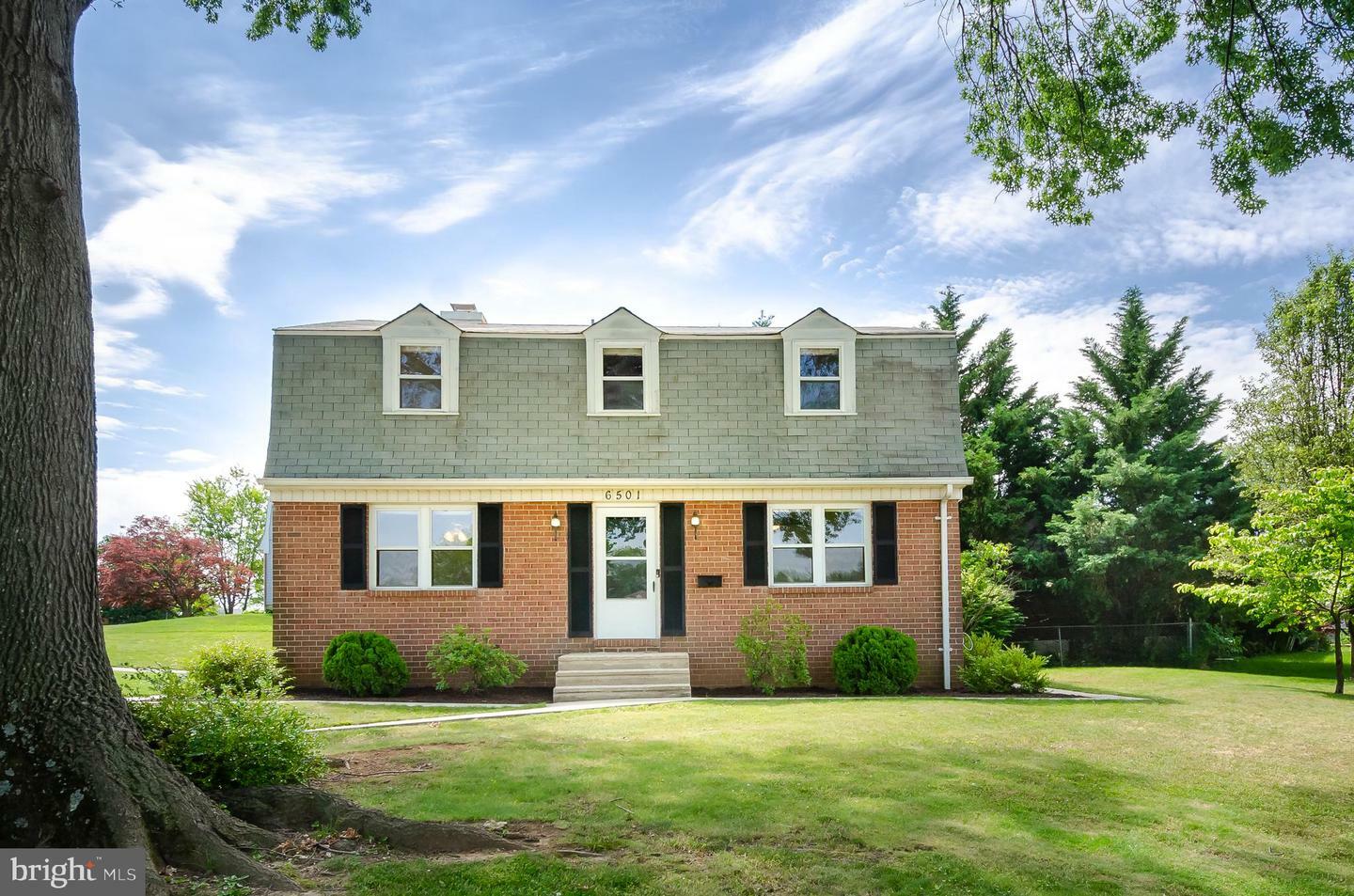 Property Photo:  6501 Redgate Circle  MD 21228 