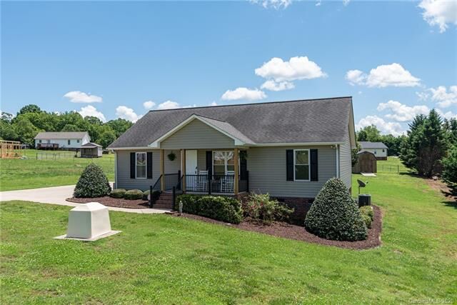 Property Photo: 7345 Hallman Mill Road NC 28168