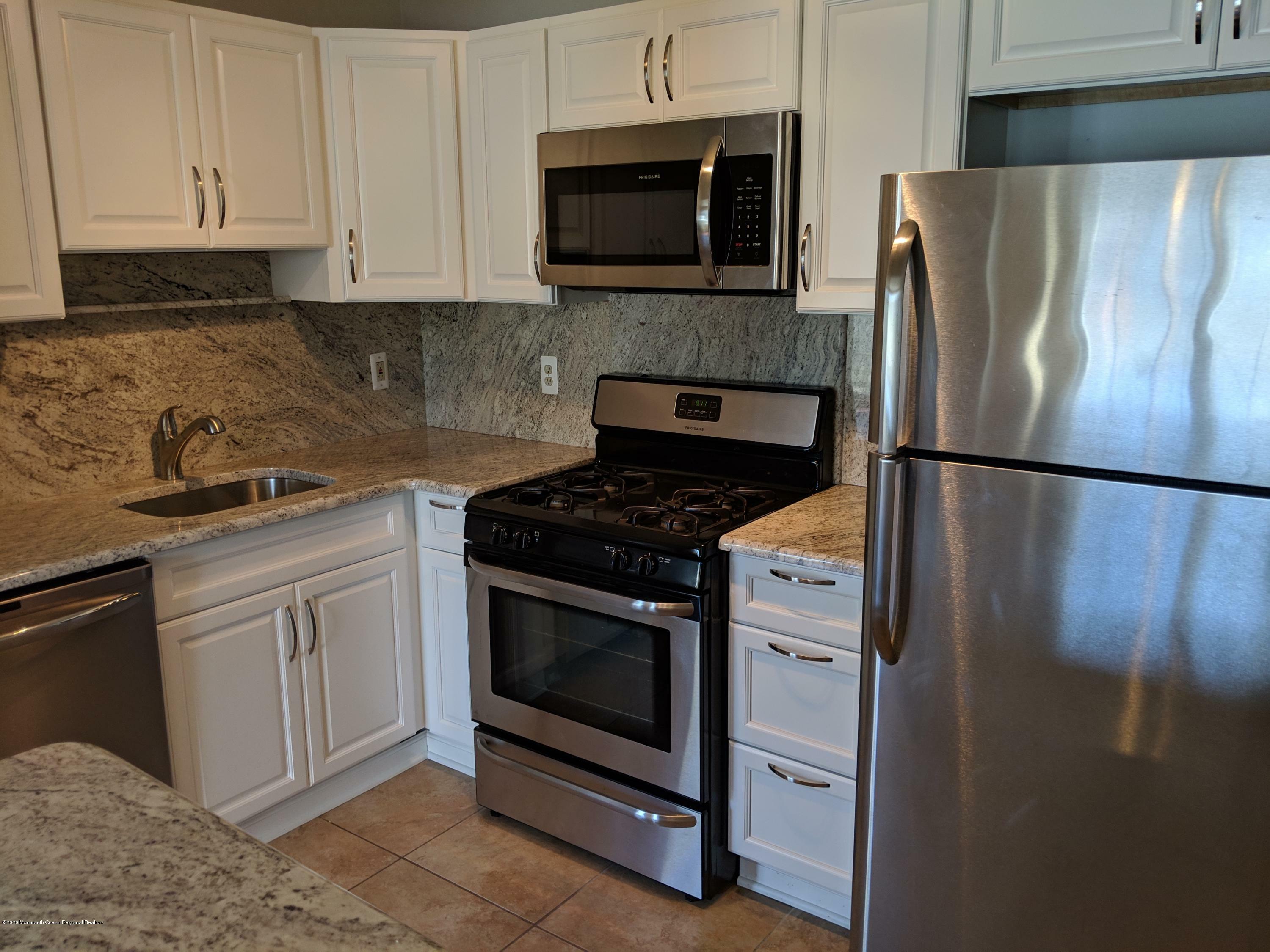 Property Photo: 5 White Oak Court NJ 07731