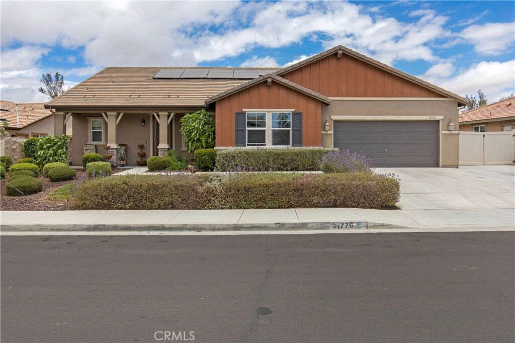 Property Photo:  31776 Yale Lane  CA 92584 