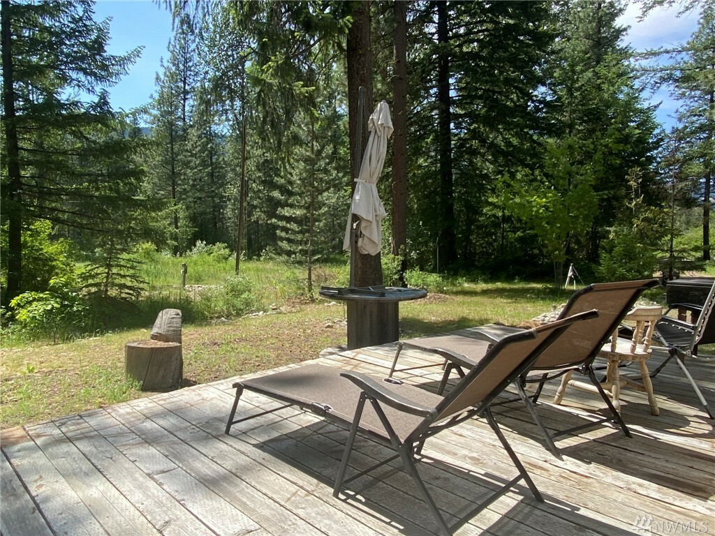 Property Photo:  18525 Highway 20  WA 98862 