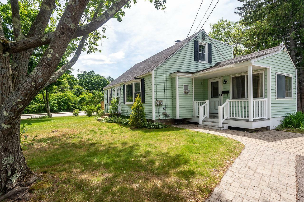 Property Photo:  52 Maplecrest Street  NH 03857 