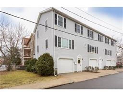 Property Photo: 20 Plainfield St 20 MA 02130