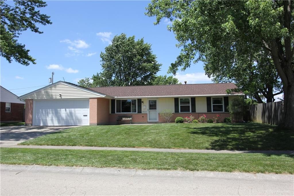 Property Photo: 7867 Sebring Drive OH 45424