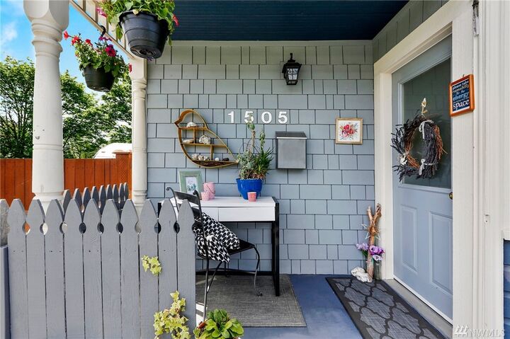 Property Photo: 1505 2nd Street WA 98290
