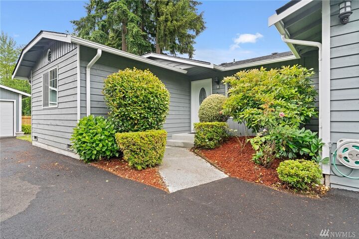 Property Photo:  2312  168th Street SE  WA 98012 