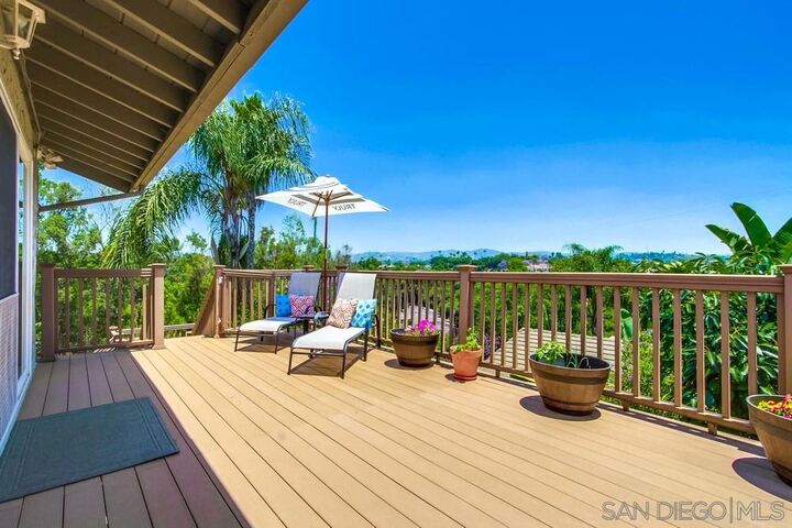 Property Photo: 210 Cranston Crst CA 92025