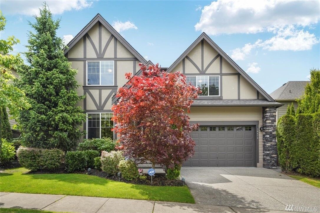 Property Photo:  18414  36th Drive SE  WA 98012 