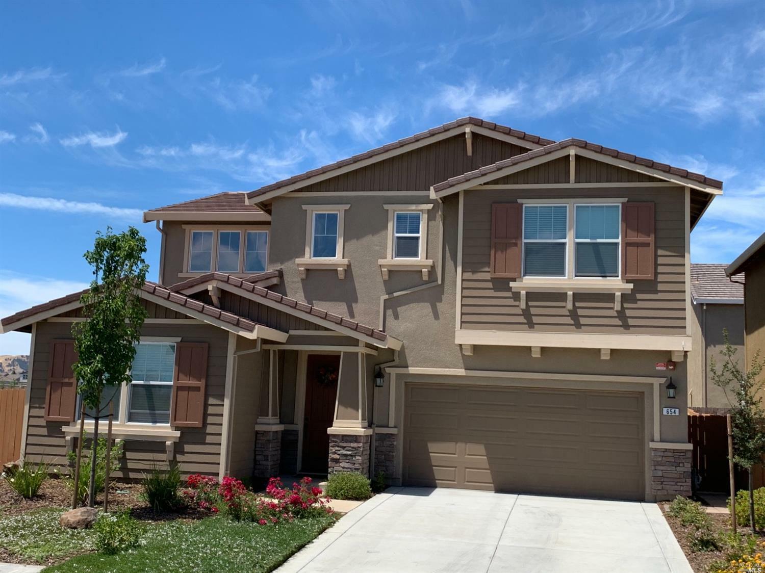 Property Photo:  654 Snapdragon Street  CA 95687 