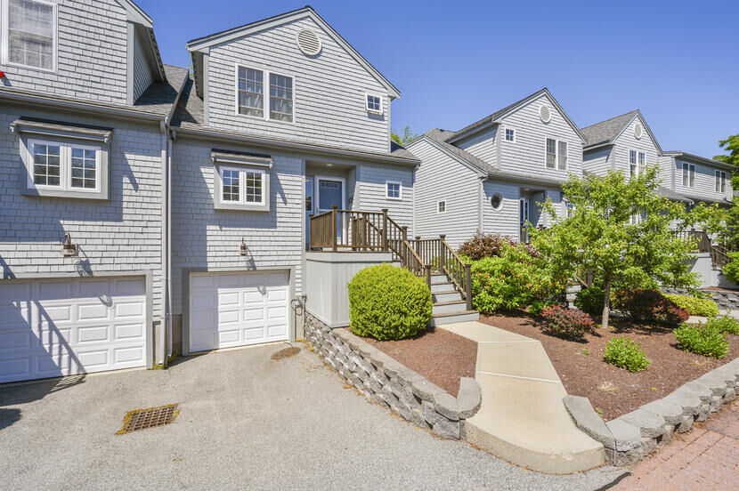 Property Photo: 174 Queen Street 3cu MA 02540