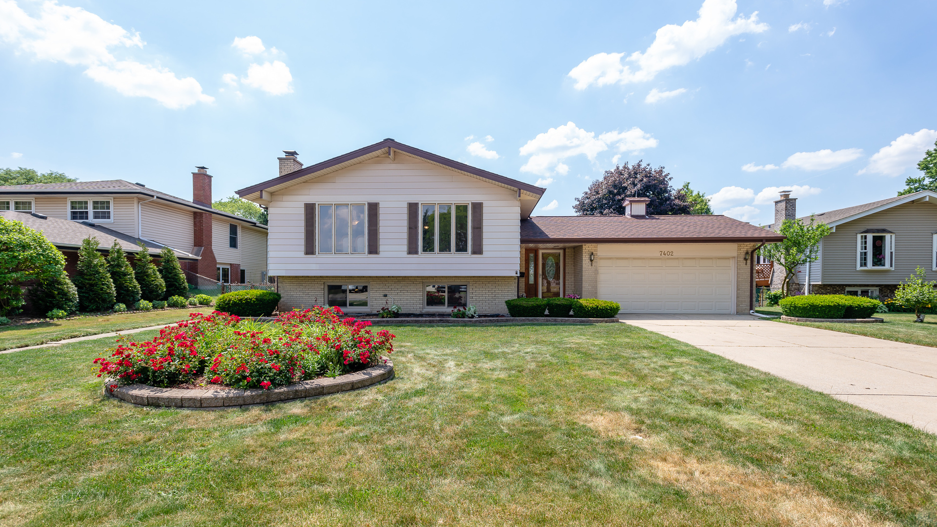 Property Photo: 7402 Adams Street IL 60561