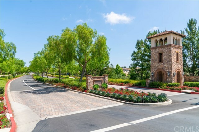 Property Photo: 12 Rincon Way CA 92656