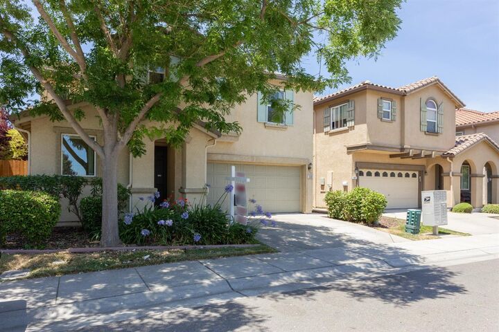 5505 Elderdown Way  Sacramento CA 95835 photo