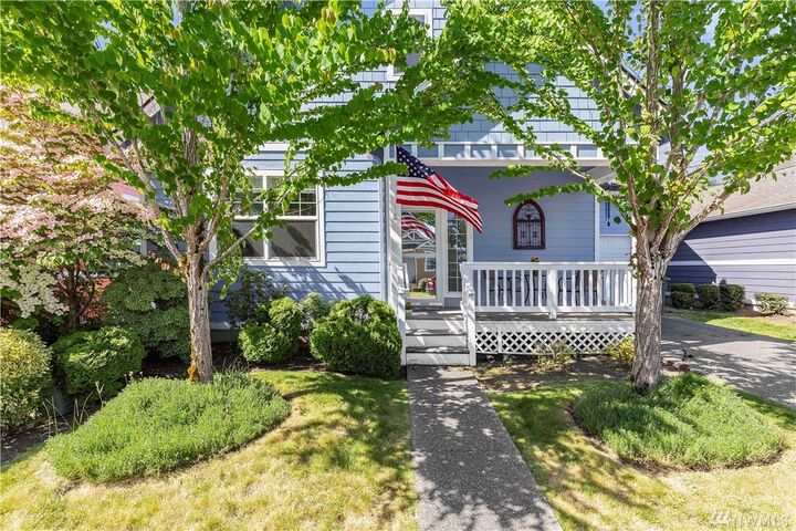 Property Photo:  1405  Wildflower Way  WA 98284 