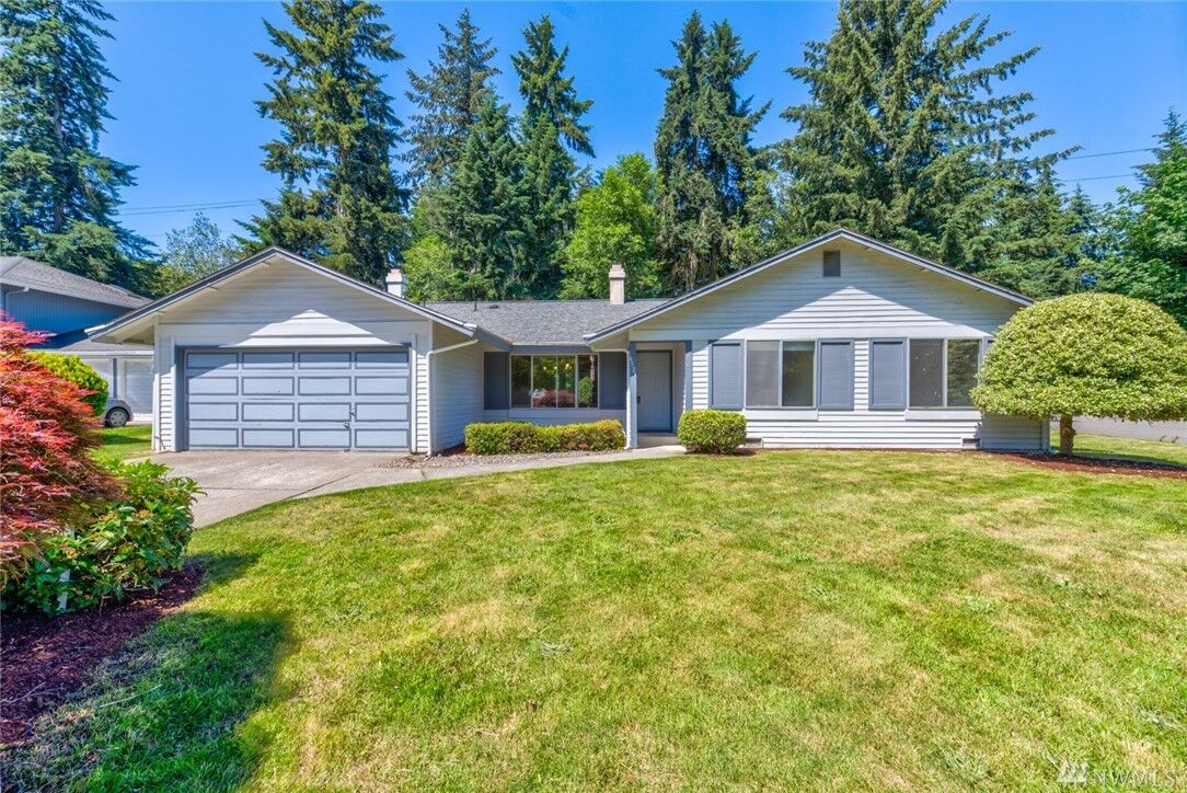 Property Photo: 6523 117 Avenue SE WA 98006