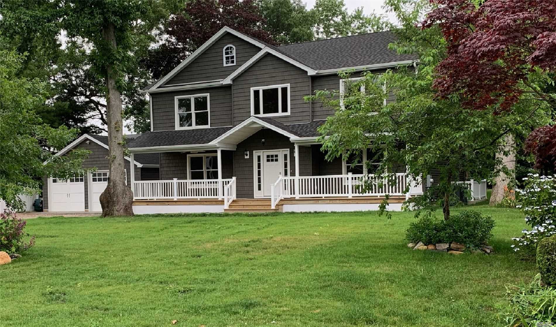 Property Photo:  429 3rd Avenue  NY 11705 