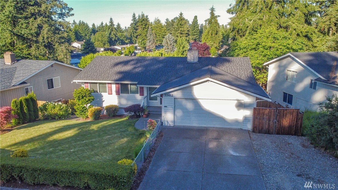 Property Photo:  33412 28th Place SW  WA 98023 