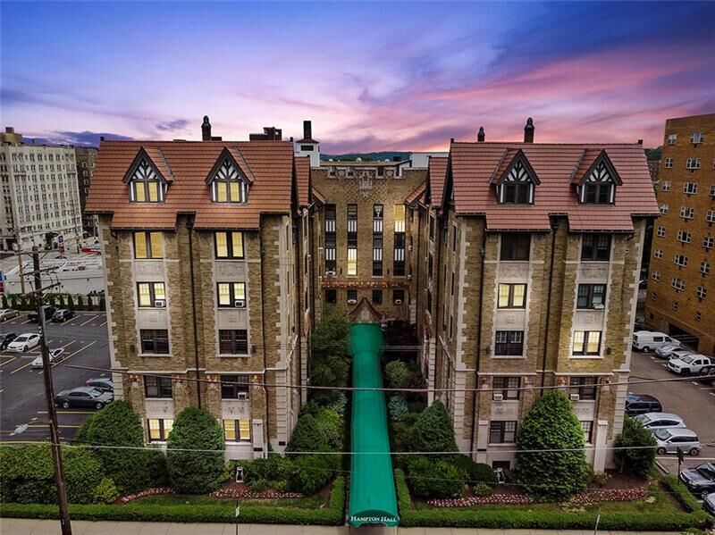 Property Photo:  166 N Dithridge 4H  PA 15213 