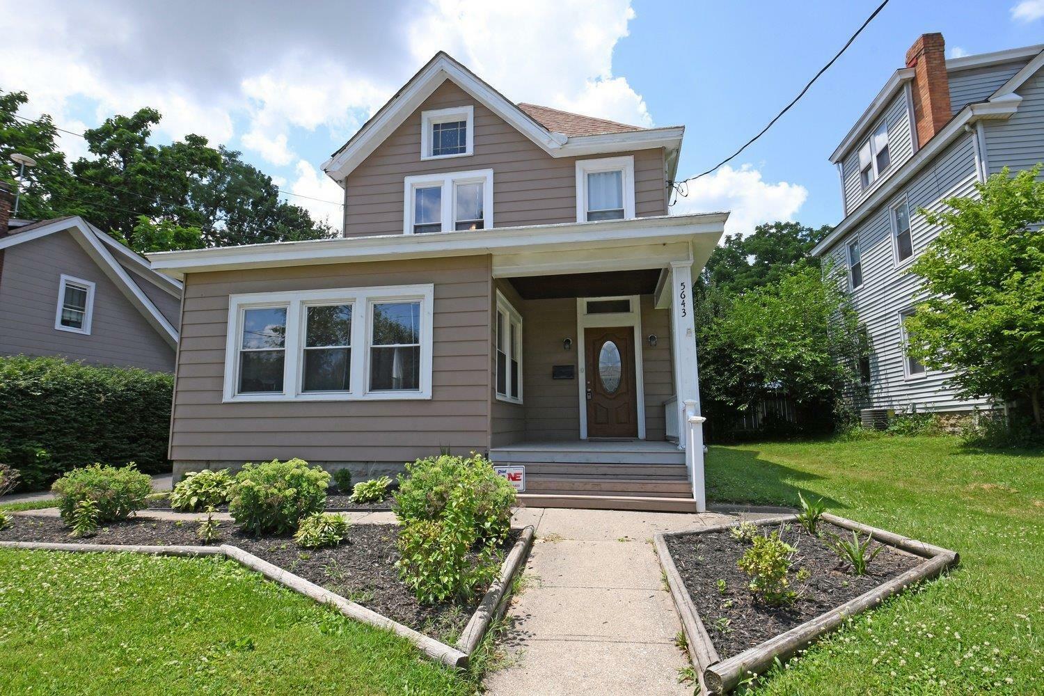 Property Photo:  5643 Ridge Ave  OH 45213 