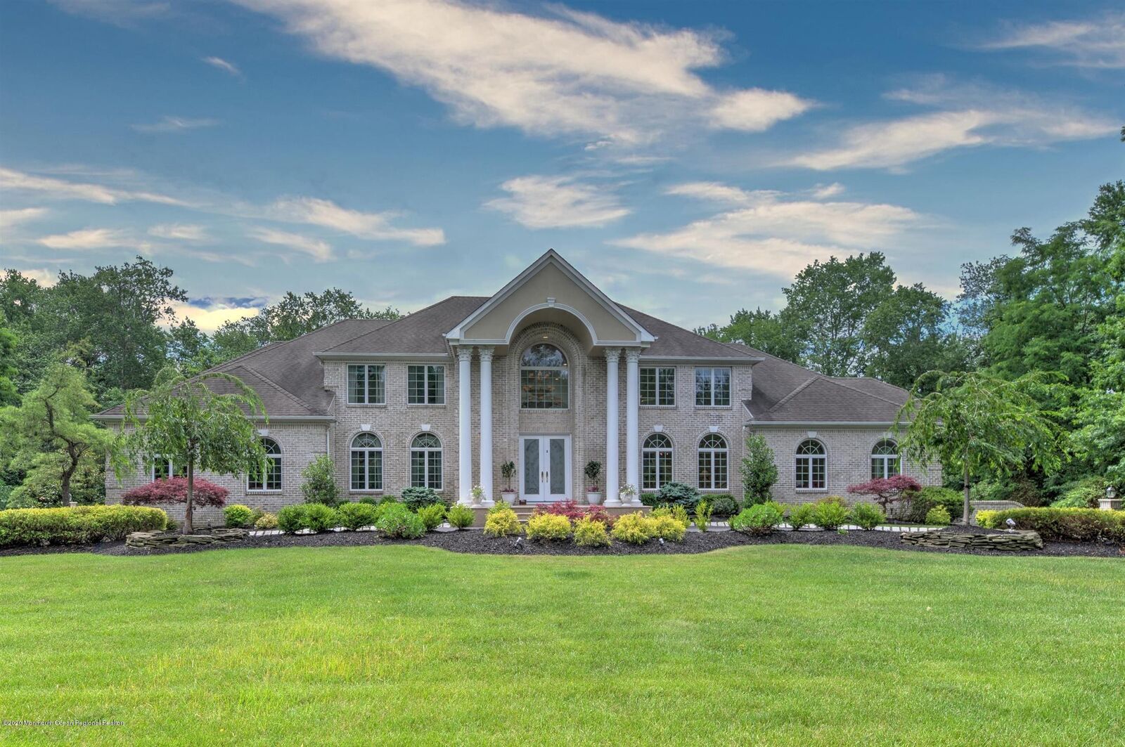 Property Photo:  2 Arrowood Court  NJ 07746 