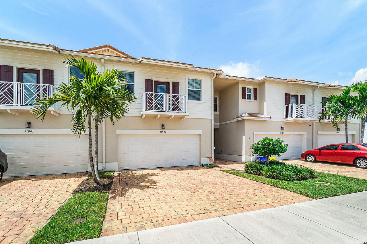 Property Photo: 11937 Park Central FL 33411