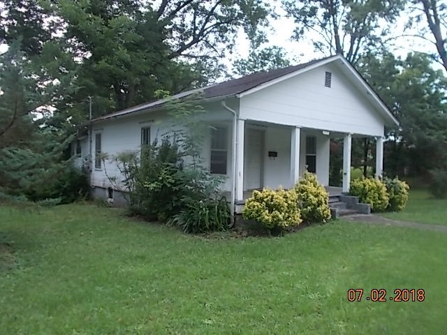 Property Photo:  305 Louisiana Avenue  TN 37331 