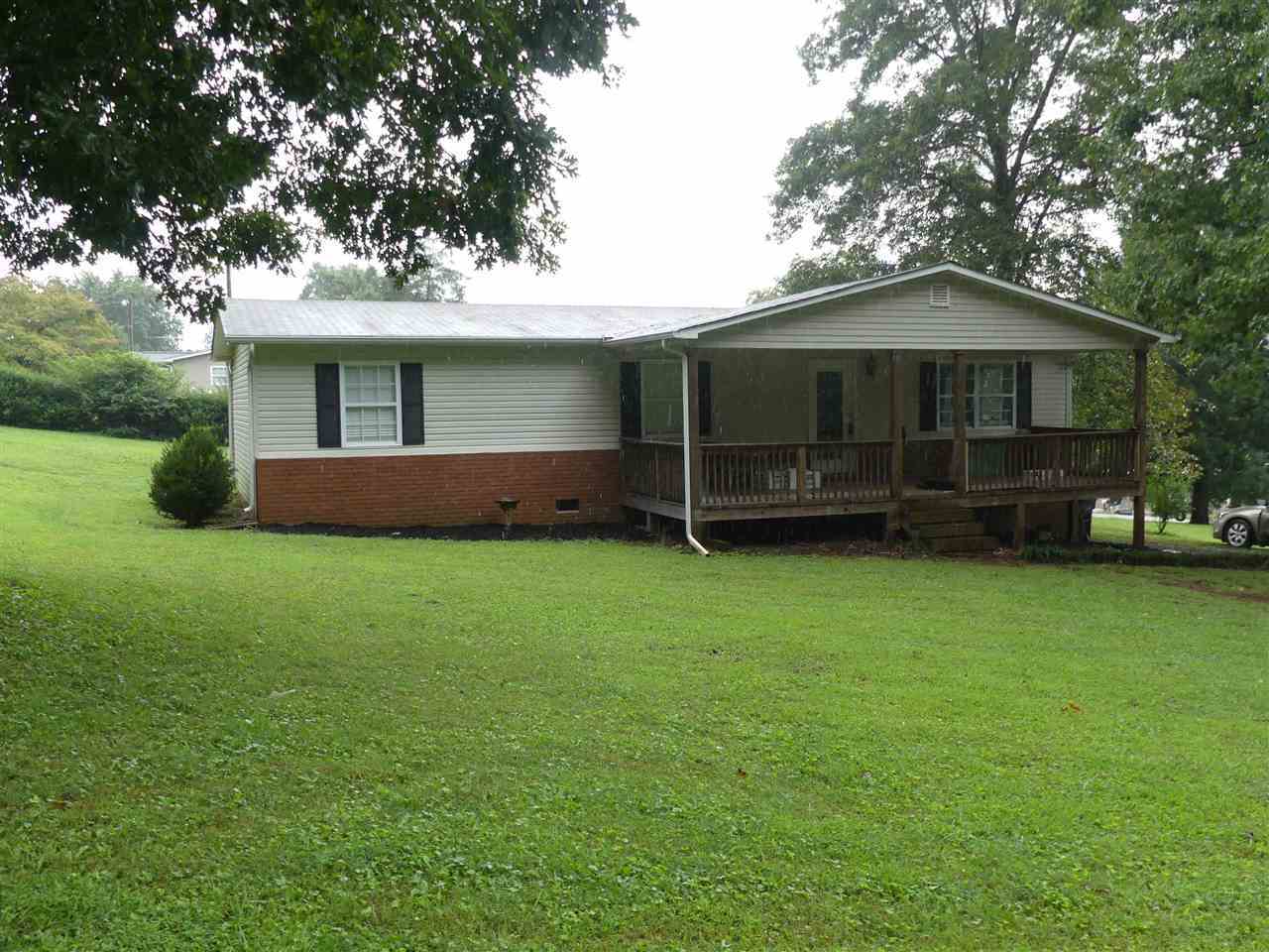 Property Photo: 1120 Monroe Circle TN 37354