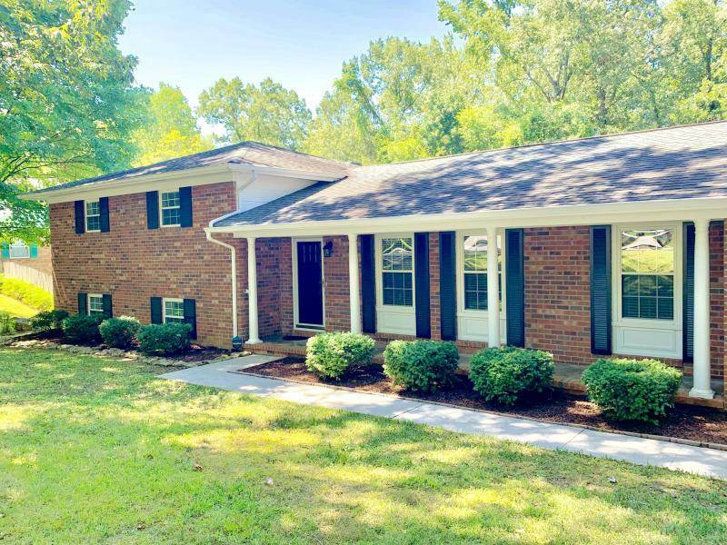 Property Photo:  3615 Woodcrest Circle NW  TN 37312 