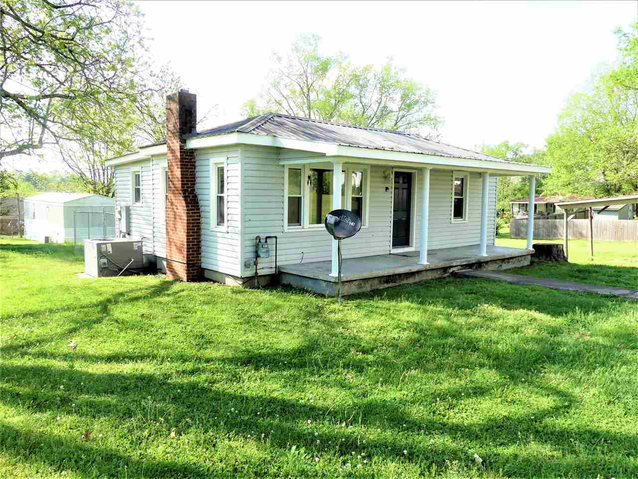 Property Photo: 115 Spring Garden Avenue TN 37329