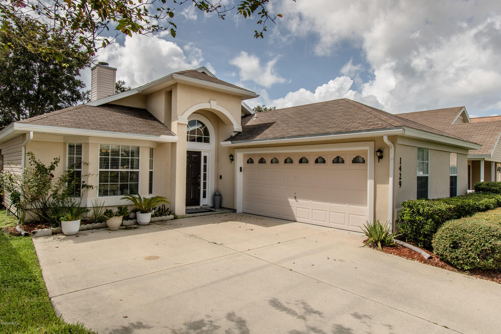 Property Photo:  1429 Woodland View Drive  FL 32003 