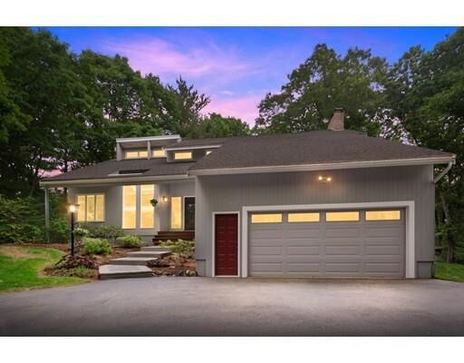 Property Photo: 85 Carlton Ln MA 01845