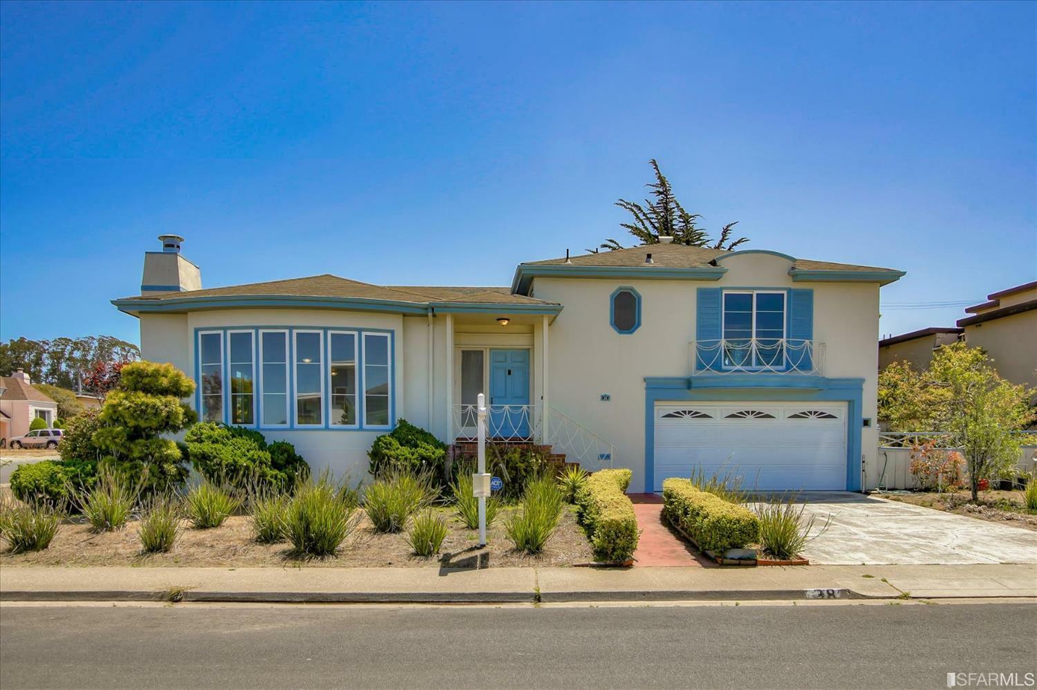 Property Photo:  98 Lake Forest Drive  CA 94015 