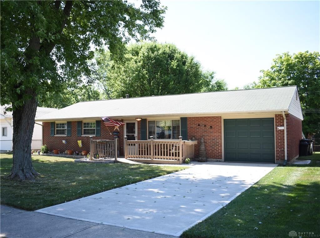 Property Photo: 405 W Martindale Road OH 45322