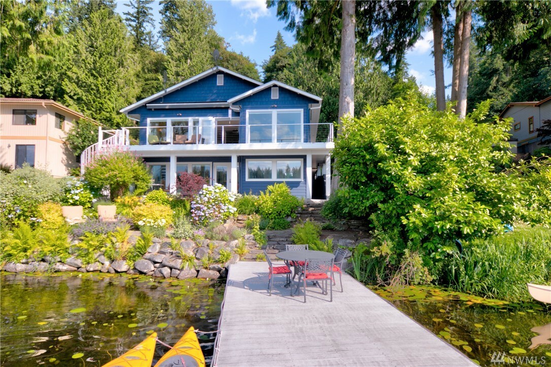 Property Photo:  3439 E Ames Lake Lane NE  WA 98053 