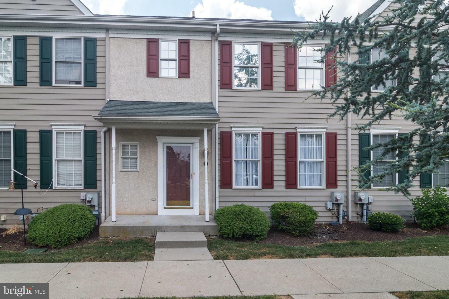 Property Photo:  119 Mulberry Court  PA 19543 