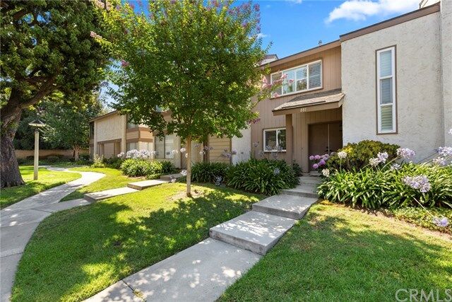 Property Photo:  881 Hartford Lane  CA 90631 