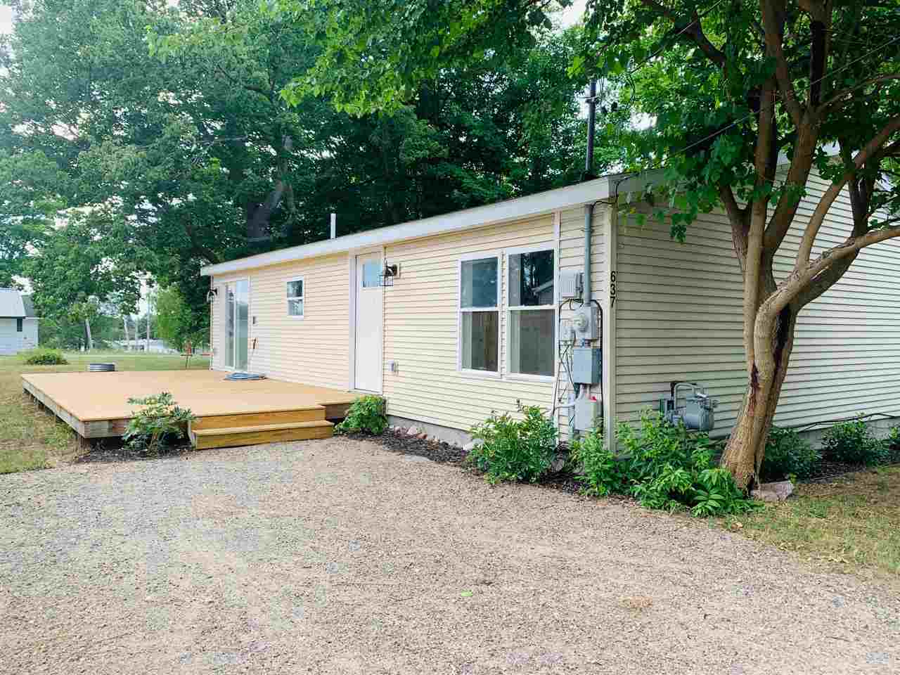Property Photo: 637 N East MI 49712